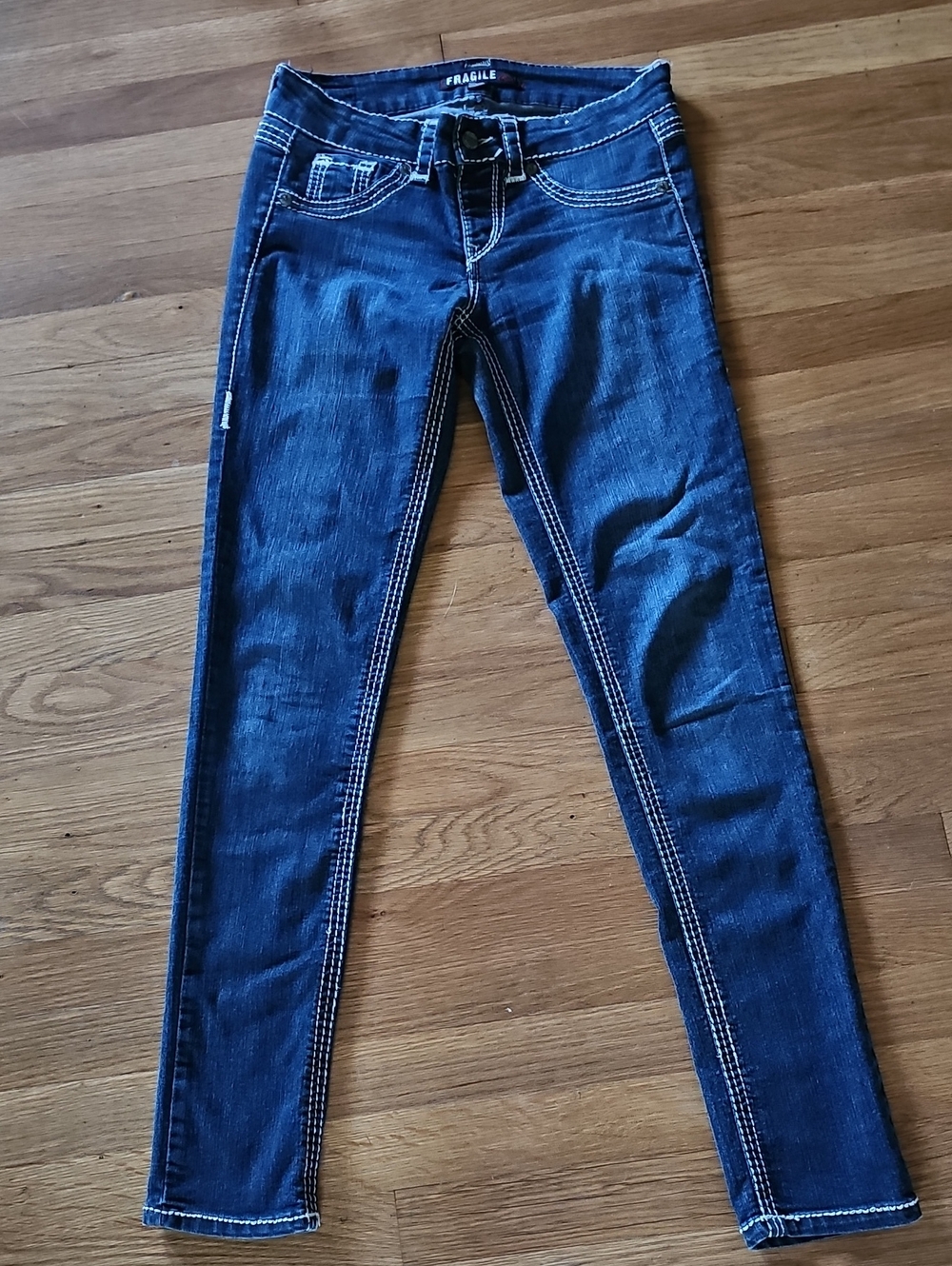 Fragile Western Style Pullon Skinny Stretch Jeans Small 29" Waist X 32" Inseam
